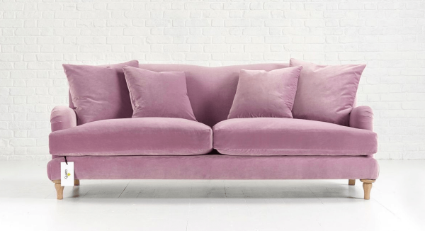 Distinctive Chesterfields Annie Sofa