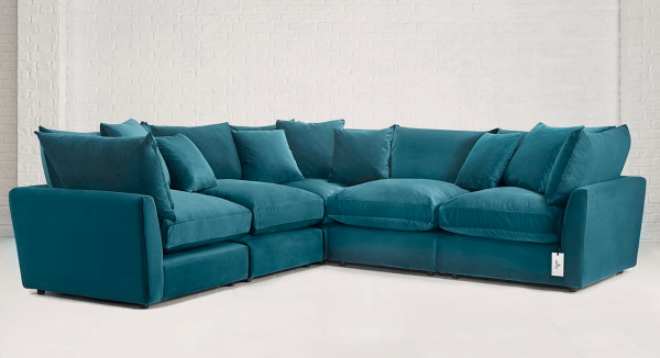 Distinctive Chesterfields Arnie Sofa