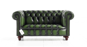 Distinctive Chesterfields Kensington Chesterfield Sofa